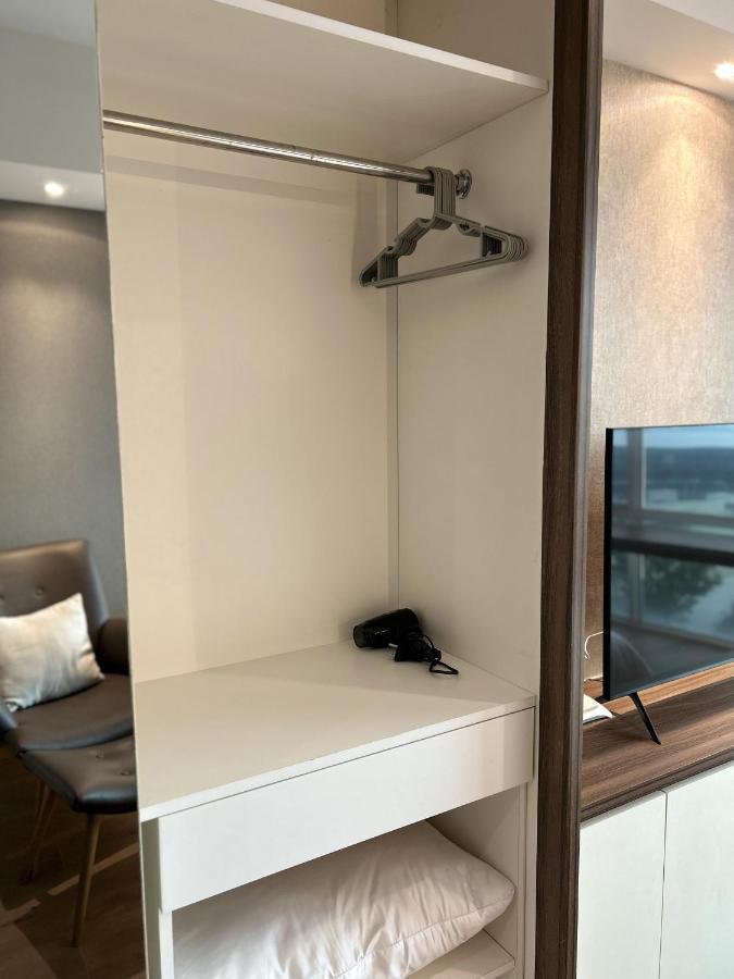 U Residence 2 Studio Apartment Pool View Tangerang Eksteriør bilde
