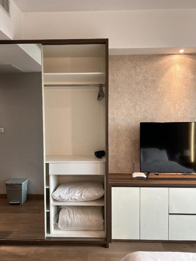 U Residence 2 Studio Apartment Pool View Tangerang Eksteriør bilde
