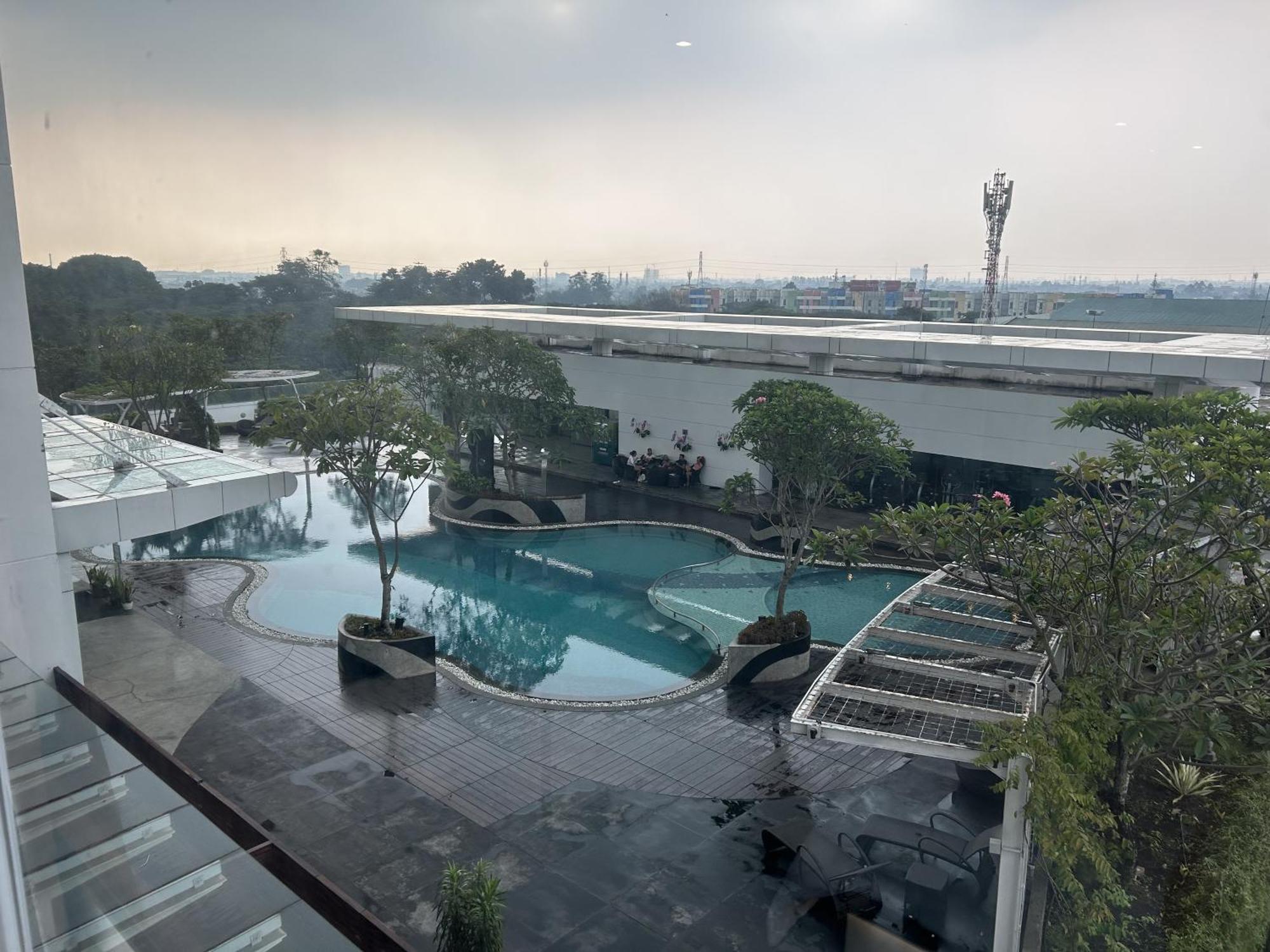 U Residence 2 Studio Apartment Pool View Tangerang Eksteriør bilde