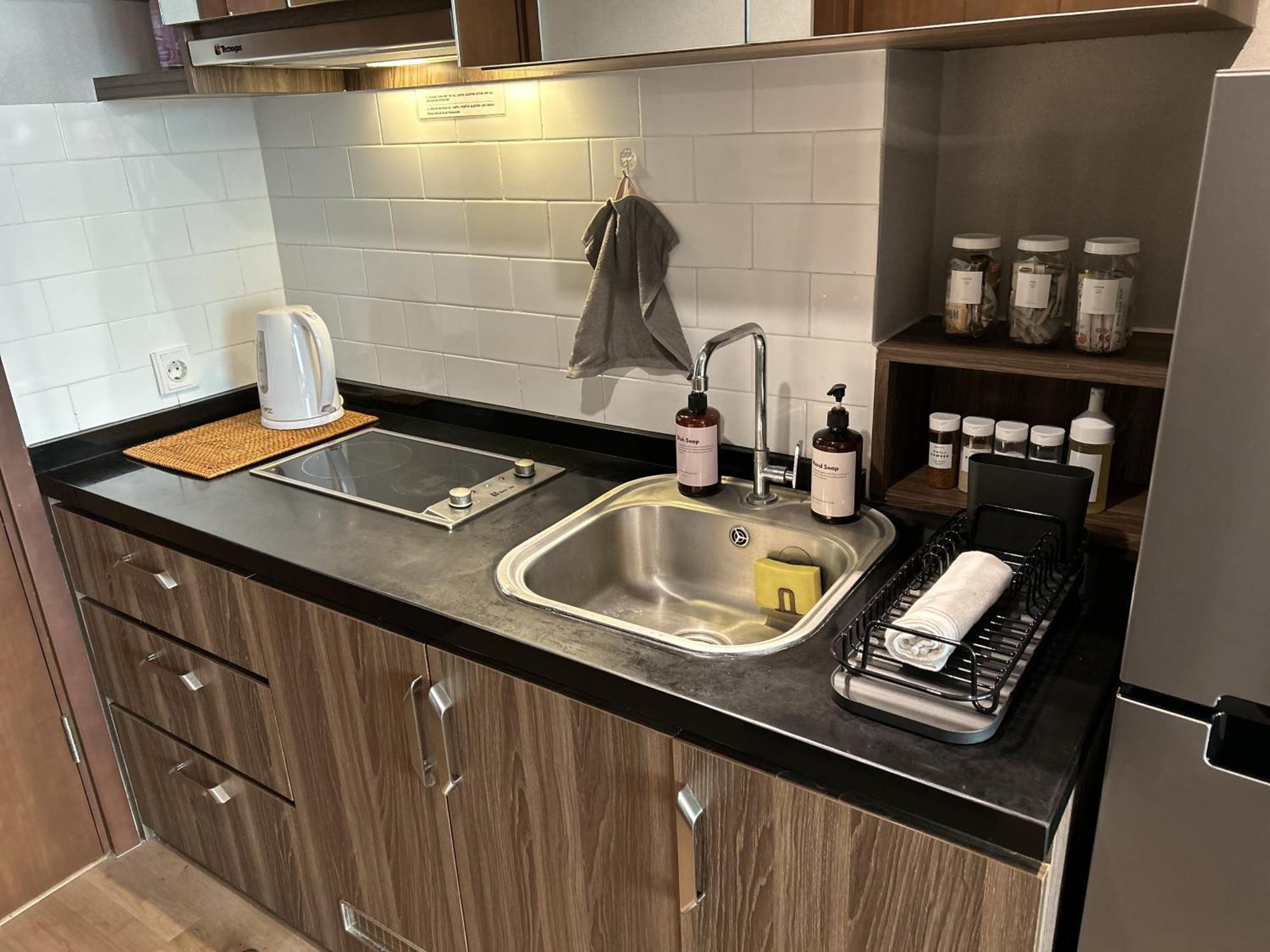 U Residence 2 Studio Apartment Pool View Tangerang Eksteriør bilde